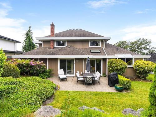 842 Maltwood Terr, Saanich, BC 