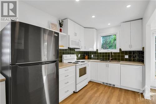 Updated Kitchen - Upper Unit - 7 Heathcliffe Court, Kanata, ON - Indoor Photo Showing Kitchen