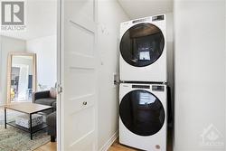 Washer/Dryer - Upper Unit - 