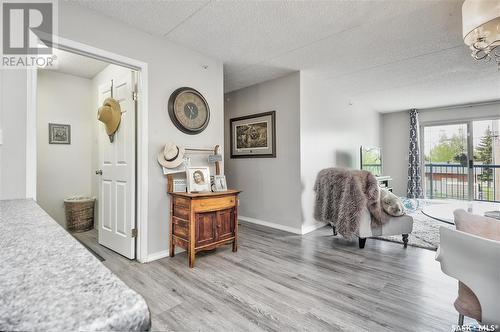 206 2501 25Th Street W, Prince Albert, SK - Indoor