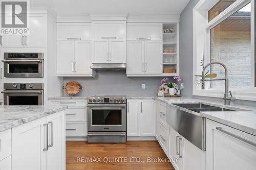 665-17 Harmony Road, Belleville, ON - Indoor Photo Showing Kitchen With Double Sink With Upgraded Kitchen