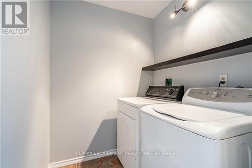 163 Florence Street, Hamilton, ON - Indoor Photo Showing Laundry Room