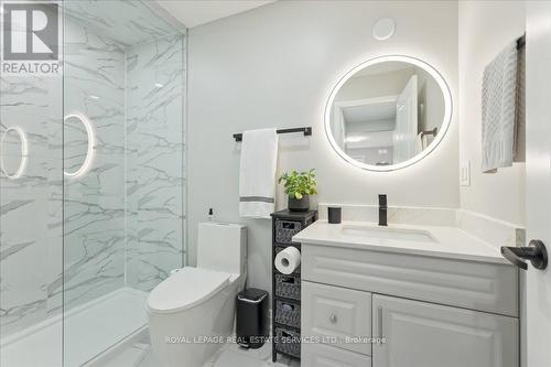 1291 Princeton Crescent, Burlington, ON - Indoor Photo Showing Bathroom