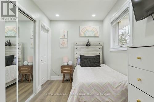 1291 Princeton Crescent, Burlington, ON - Indoor Photo Showing Bedroom