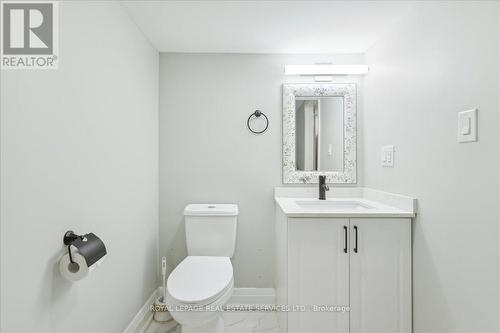 1291 Princeton Crescent, Burlington, ON - Indoor Photo Showing Bathroom