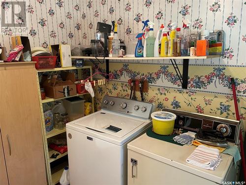 306 Main Street, White Fox, SK - Indoor Photo Showing Laundry Room