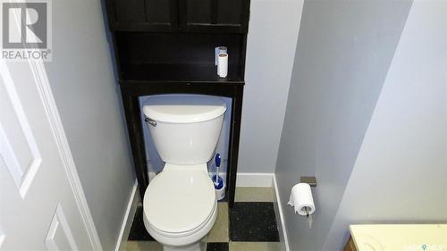 2332 Edgar Street, Regina, SK - Indoor Photo Showing Bathroom