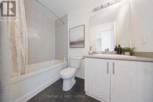 30 Clarington Boulevard, Clarington, ON - Indoor Photo Showing Bathroom