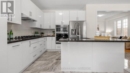36 Sapwood Crescent, Brampton, ON - Indoor Photo Showing Kitchen With Upgraded Kitchen