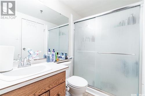 317 4045 Rae Street, Regina, SK - Indoor Photo Showing Bathroom