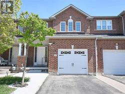 6154 ROWERS CRESCENT  Mississauga, ON L5V 3A1