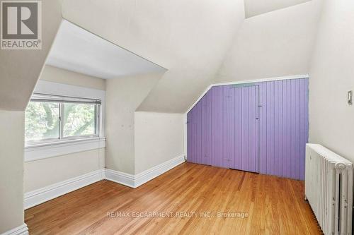 15 Freeman Place, Hamilton, ON - Indoor Photo Showing Other Room