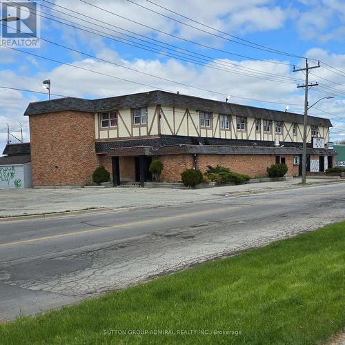 348 Ontario Street, Sarnia, ON 