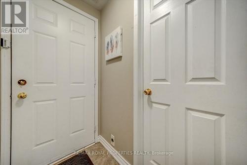 99 Mondeo Drive, Toronto, ON - Indoor Photo Showing Other Room