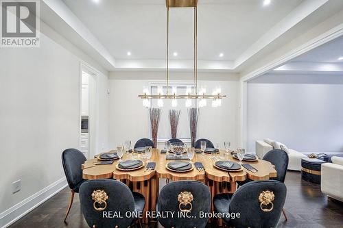 149 Milky Way Drive, Richmond Hill, ON - Indoor Photo Showing Dining Room