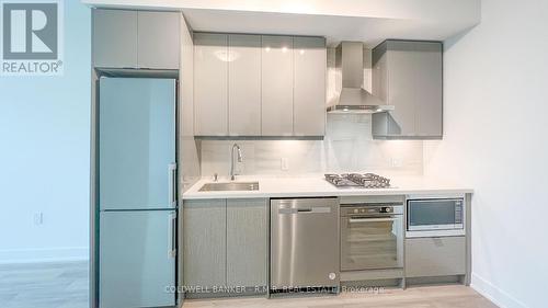 624 - 11750 Ninth Line, Whitchurch-Stouffville, ON - Indoor Photo Showing Kitchen With Upgraded Kitchen