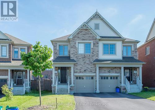 11 Kester Court, East Gwillimbury, ON - Outdoor With Facade