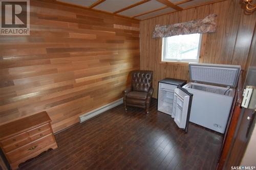 228 Sunset Place, Echo Bay, SK - Indoor Photo Showing Other Room