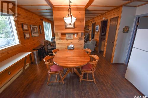 228 Sunset Place, Echo Bay, SK - Indoor Photo Showing Dining Room