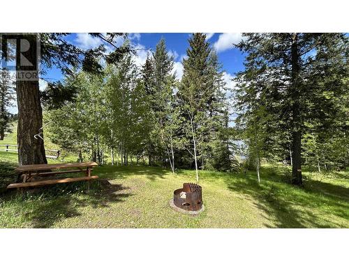 5153 Lakes Road, 108 Mile Ranch, BC - Outdoor