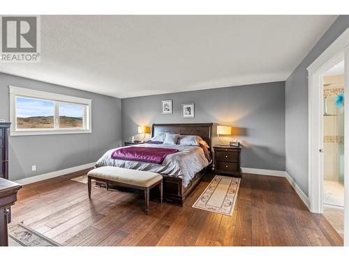 4400 Crystal Drive, Vernon, BC - Indoor Photo Showing Bedroom