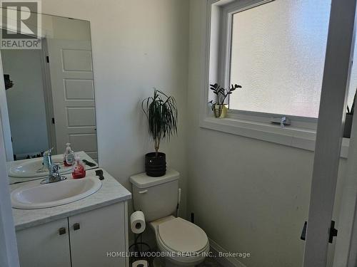 103 - 360 Quarter Town Line, Tillsonburg, ON - Indoor Photo Showing Bathroom