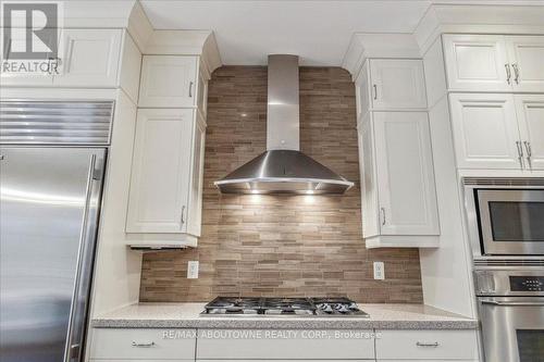 298 River Side Drive, Oakville (Old Oakville), ON - Indoor Photo Showing Kitchen