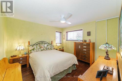 112 Ravenscliffe Court, Brampton (Northwood Park), ON - Indoor Photo Showing Bedroom