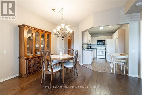 208 - 2075 Amherst Heights Drive, Burlington (Mountainside), ON - Indoor Photo Showing Dining Room