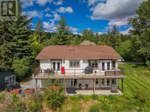 532 Blake Court, Warfield, BC - Outdoor With Deck Patio Veranda