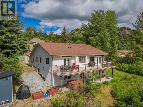 532 Blake Court, Warfield, BC - Outdoor With Deck Patio Veranda