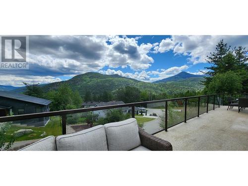 532 Blake Court, Warfield, BC - Outdoor With View