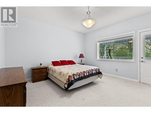 3727 Overlander Drive, Kamloops, BC - Indoor Photo Showing Bedroom