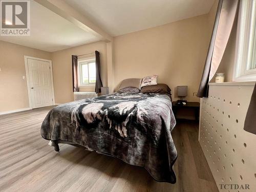 521 Waterloo Rd, Timmins, ON - Indoor Photo Showing Bedroom