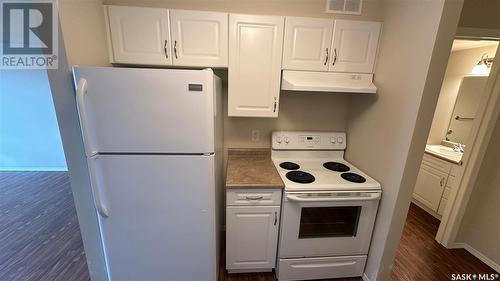 307 601 110Th Avenue, Tisdale, SK - Indoor Photo Showing Kitchen