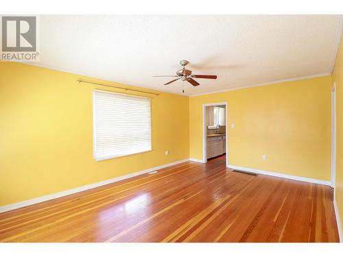 325 Nelson Avenue, Penticton, BC - Indoor Photo Showing Other Room