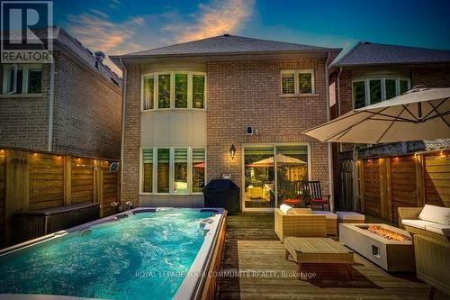 30 Carriage House Court, Richmond Hill, ON - Outdoor With Deck Patio Veranda With Exterior