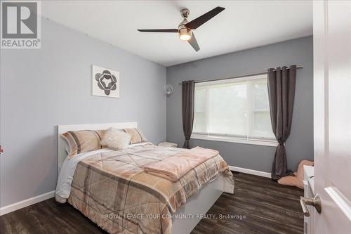 30 Trent River Road S, Kawartha Lakes, ON - Indoor Photo Showing Bedroom