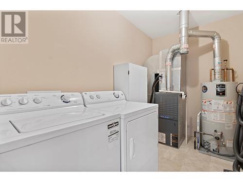 201 Kildonan Avenue Unit# 32, Enderby, BC - Indoor Photo Showing Laundry Room