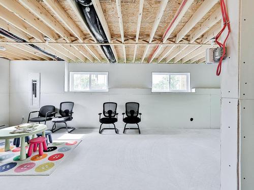 Sous-sol - 17 Rue Victor, Saint-Hippolyte, QC - Indoor Photo Showing Basement