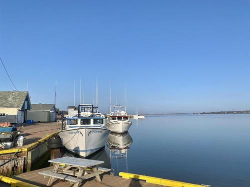 7207 Route 6, North Rustico, PE 