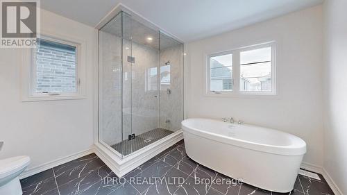 22 Sassafras Road, Springwater (Midhurst), ON - Indoor Photo Showing Bathroom