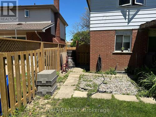 7 Kirkland Road, Brampton, ON - Outdoor With Deck Patio Veranda With Exterior