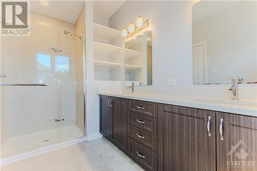 En-suite - 276 Avro Circle, Ottawa, ON - Indoor Photo Showing Bathroom