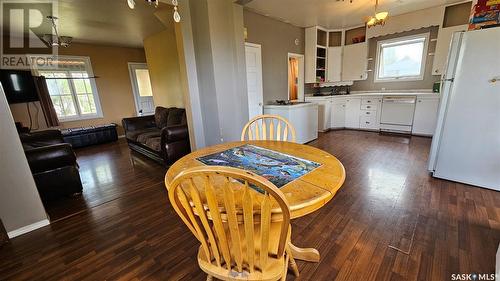 183 Burgee Street, Pennant, SK - Indoor Photo Showing Dining Room