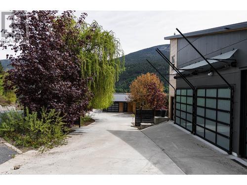 834  3A Highway, Nelson, BC - Outdoor