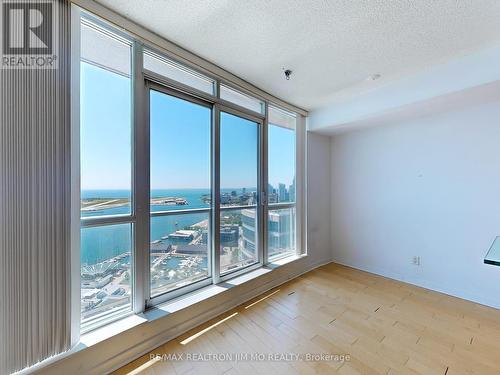3508 - 208 Queens Quay W, Toronto, ON - Indoor Photo Showing Other Room