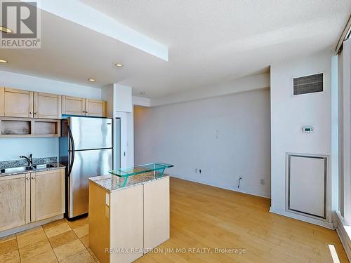 3508 - 208 Queens Quay W, Toronto, ON - Indoor Photo Showing Other Room With Body Of Water