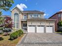 45 Henricks Crescent, Richmond Hill, ON  - Outdoor With Facade 