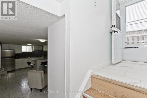 437 Daralea Heights, Mississauga, ON - Indoor Photo Showing Other Room